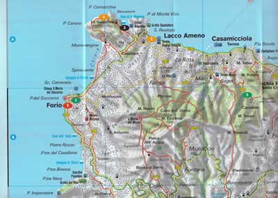 immagine di mappa topografica mappa topografica Capri, Ischia - mappa escursionistica tascabile con sentieri, spiagge e luoghi panoramici - edizione 2025