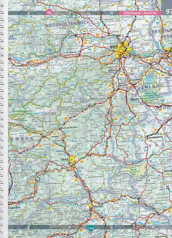 immagine di atlante stradale atlante stradale Europa - Atlante Stradale Michelin - rilegato con spirale - EDIZIONE Dicembre 2024