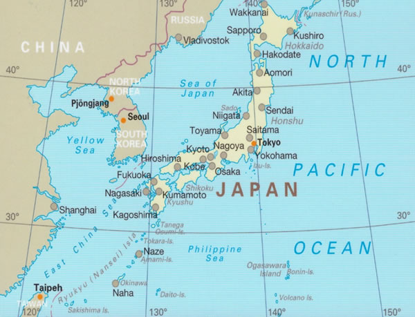 immagine di mappa stradale mappa stradale Giappone / Japan - con Hokkaido, Honshu, Shikoku, Kyushu, Okinawa, isole Ryukyu - mappa impermeabile e antistrappo - nuova edizione