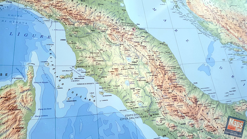 immagine di mappa mappa Italia Fisica - mappa murale - 70 x 100 cm - edizione 2025