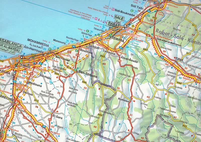 immagine di mappa stradale mappa stradale Marocco / Morocco / Marokko - con Marrakech, Agadir, Casablanca, Rabat, Tanger, Figuig, Fes, Dakhla - mappa stradale - con oasi, luoghi panoramici, spiagge, strade e piste - EDIZIONE 2025
