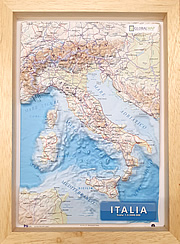 Italia - carta in rilievo (plastico) - cartografia in rilievo dettagliata, fisica e politica con confini di regione - con elegante cornice in legno, adatta per l'arredamento - 24,5 x 33,5 cm - edizione 2023