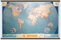 Mondo Politico con bandiere Planisfero